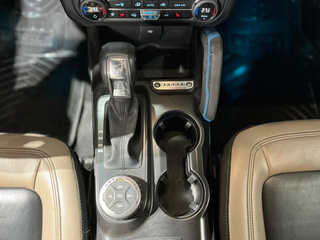 Ford Bronco Wildtrak — foto 11 de 29