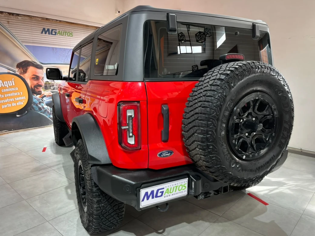 Ford Bronco Wildtrak — foto 19 de 29