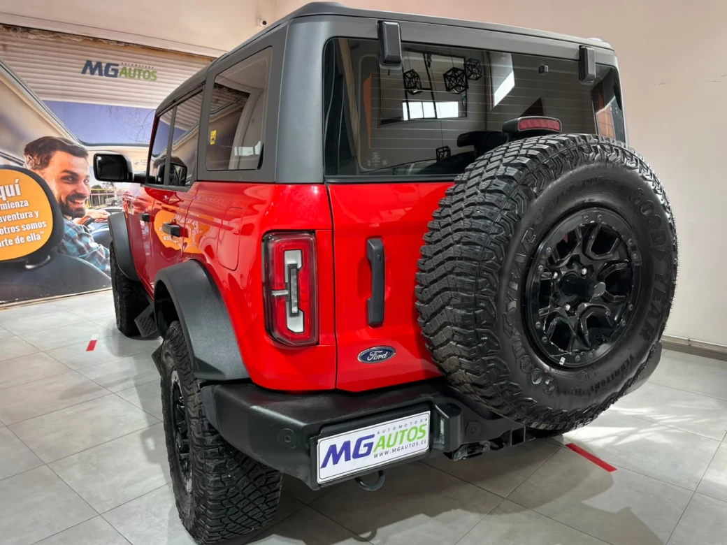 Ford Bronco Wildtrak — foto 20 de 29
