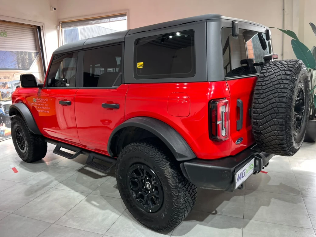 Ford Bronco Wildtrak — foto 22 de 29