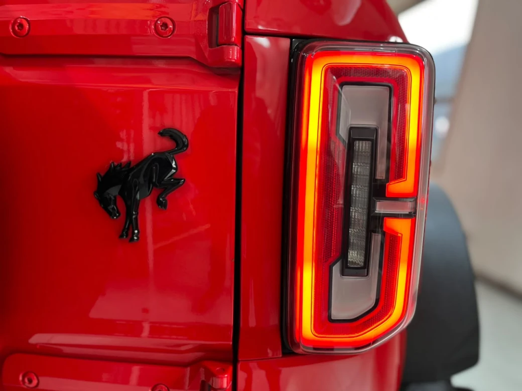 Ford Bronco Wildtrak — foto 25 de 29