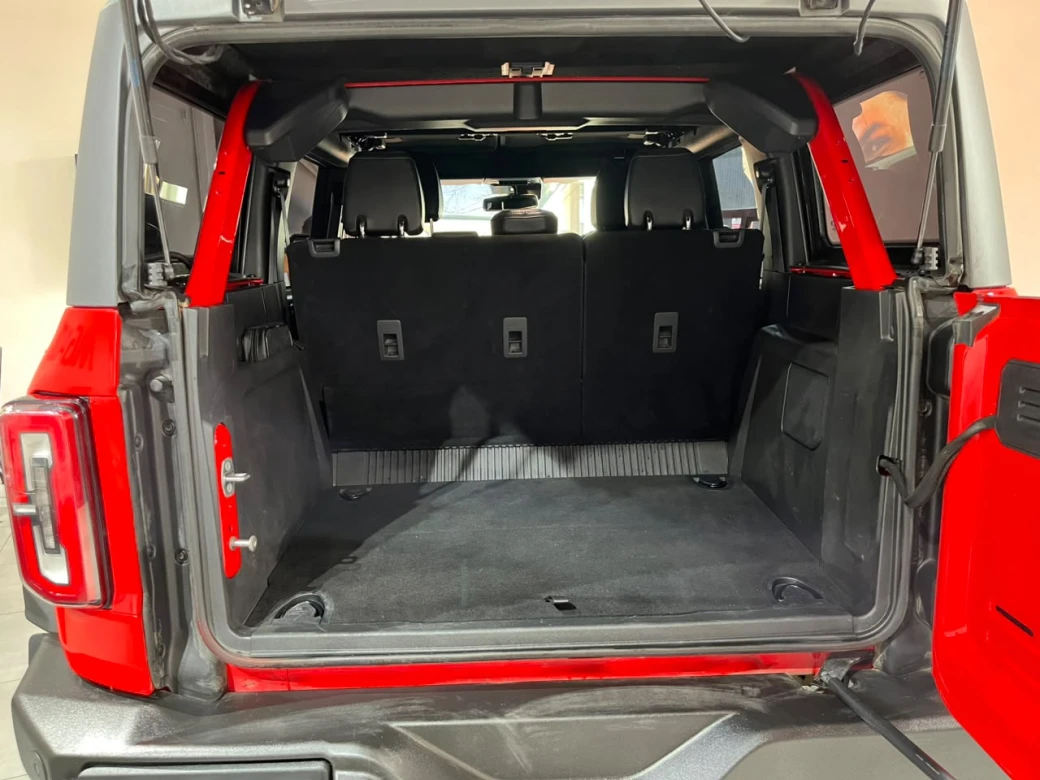 Ford Bronco Wildtrak — foto 26 de 29