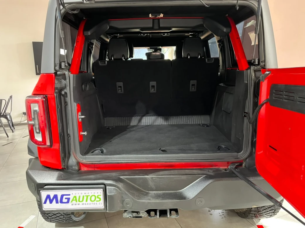 Ford Bronco Wildtrak — foto 27 de 29