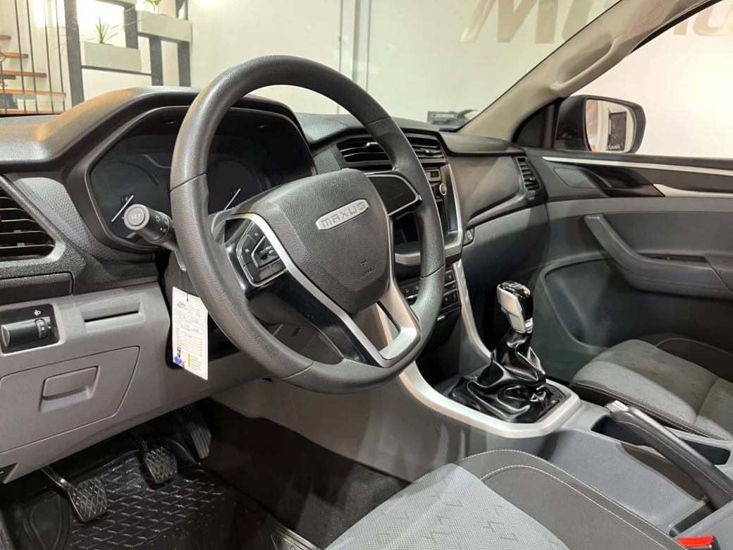 Maxus T60 — foto 10 de 33
