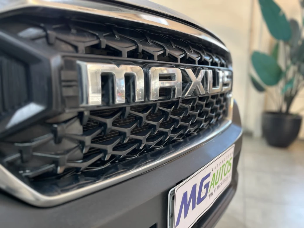 Maxus T60 — foto 21 de 33