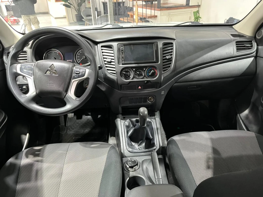 Mitsubishi L200 Katana Crt — foto 20 de 21
