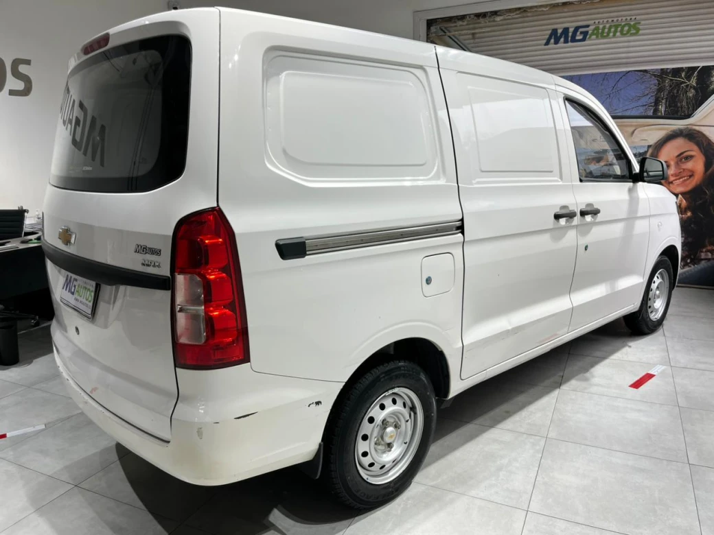 Chevrolet N400 Max1.5 Ac — foto 7 de 25