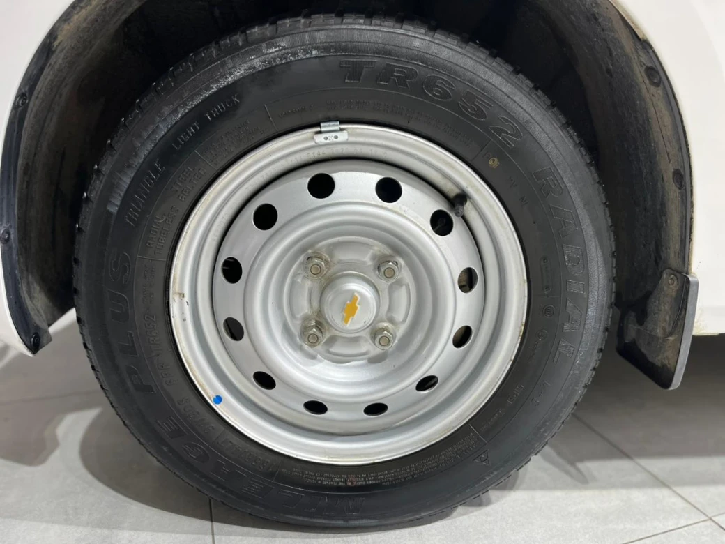 Chevrolet N400 Max1.5 Ac — foto 12 de 25